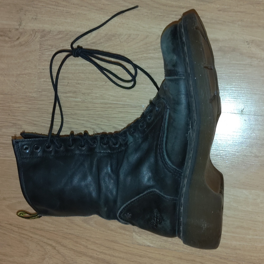 Dr Martens Miranda Black 14-Eye Lace Up Leather Combat Boots Women's Size 10 - Picture 4 of 15